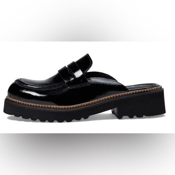 NEW Bueno Black Patent Amber Women's Open Back Clog - Picture 2 of 15